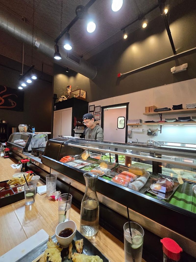 Kubo Sushi & Sake Lounge