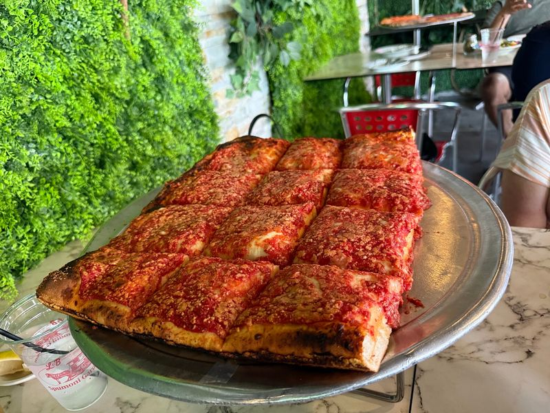L&B Spumoni Gardens L&B Spumoni Gardens