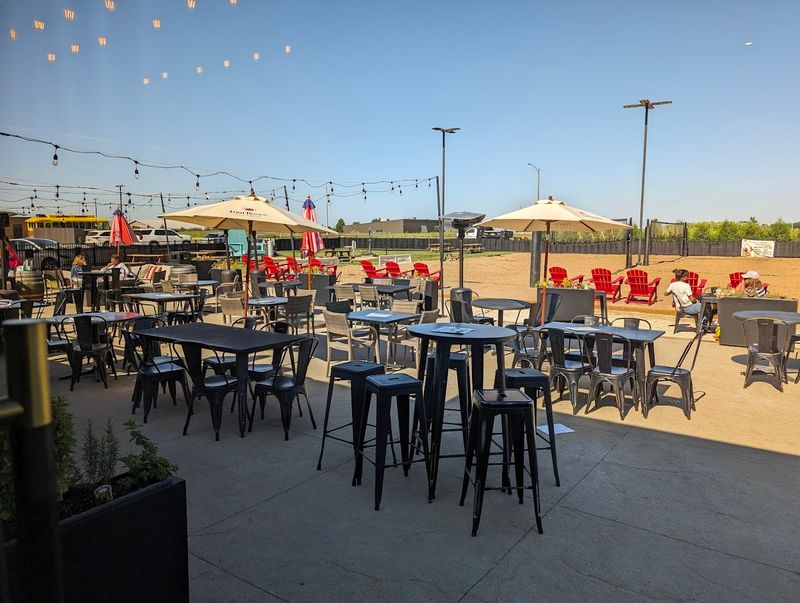 LVLUP Coffee Bar — Normal