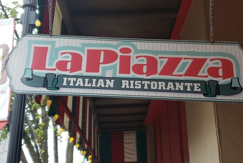 La Piazza Italian Restaurant — El Dorado