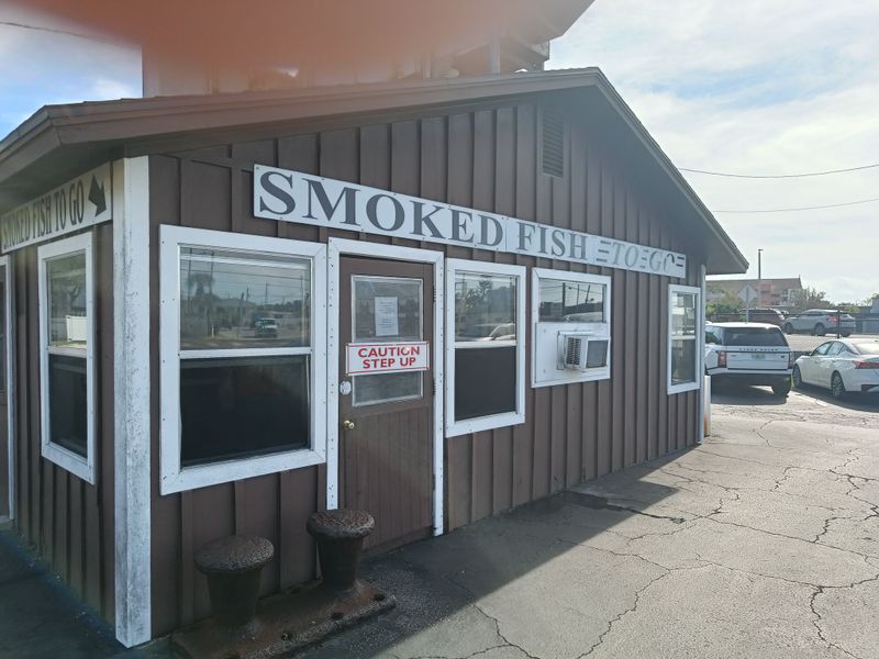 Ted Peters Famous Smoked Fish – South Pasadena