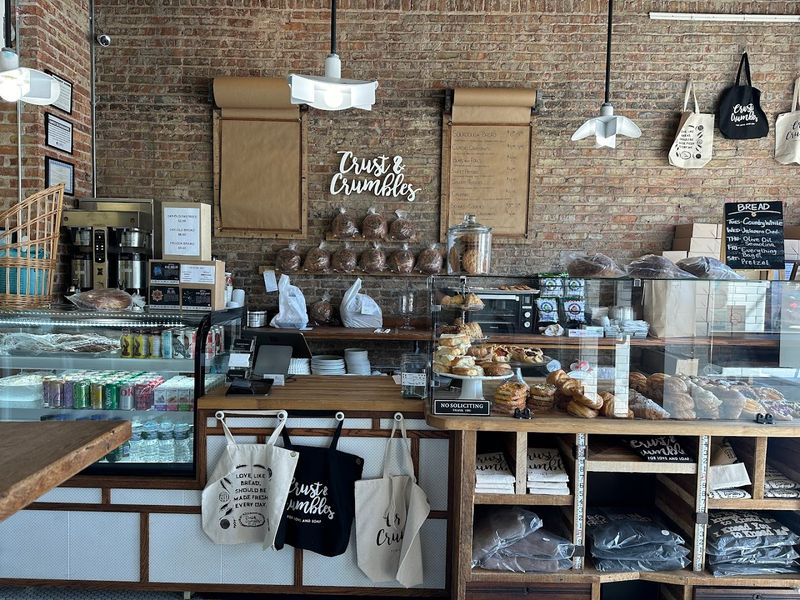 Crust & Crumbles - Rockford