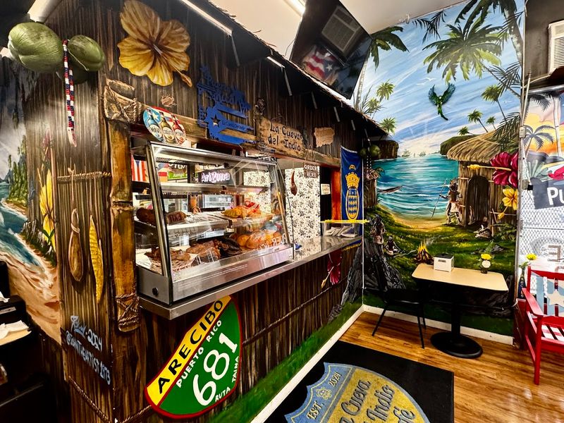 La Cueva Del Indio Cafe, Chicago La Cueva Del Indio Cafe, Chicago