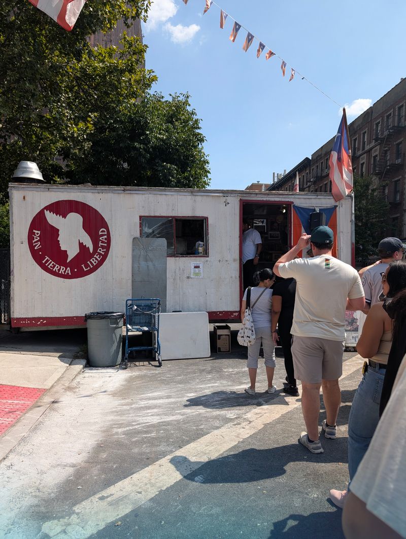 La Piraña Lechonera