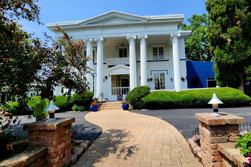 Mesón Sabika – Naperville