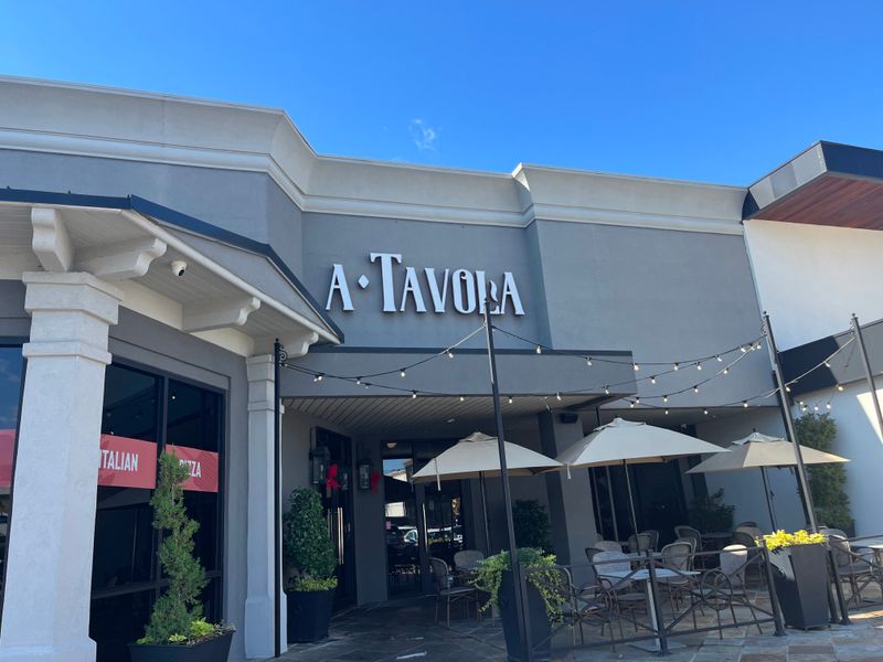 La Tavola Trattoria La Tavola Trattoria