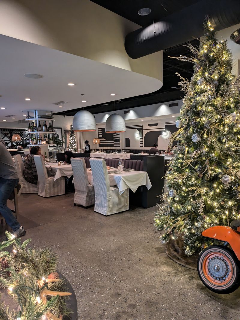 Yebo Beach Haus – Atlanta