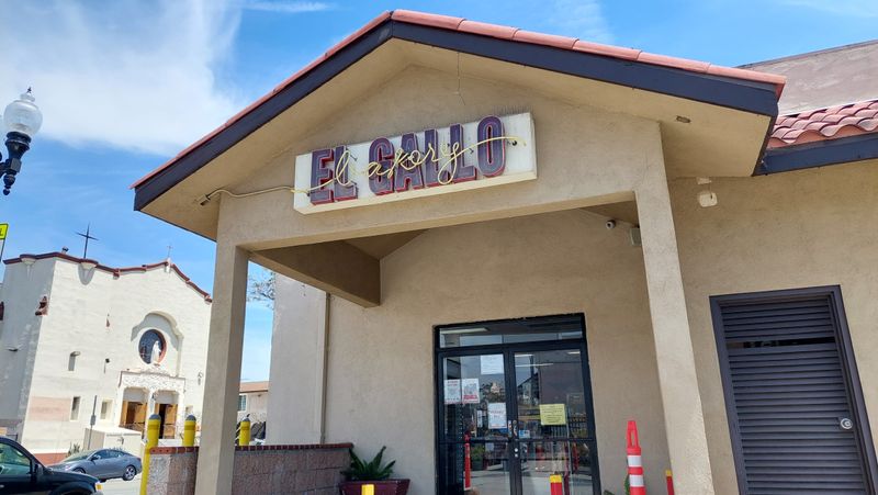 El Gallo Bakery - Orejas 