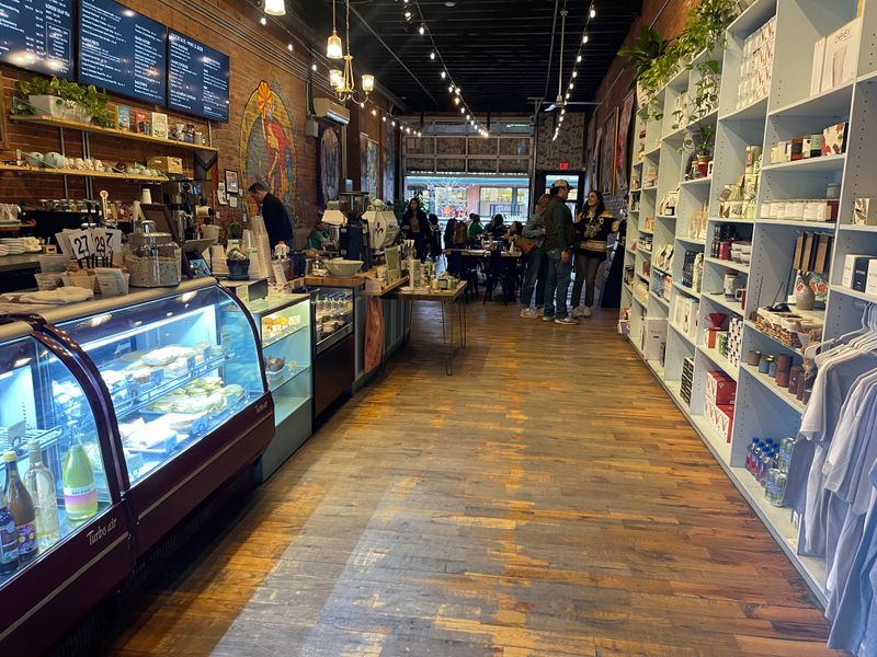 De Fer Coffee & Tea — Pittsburgh, PA