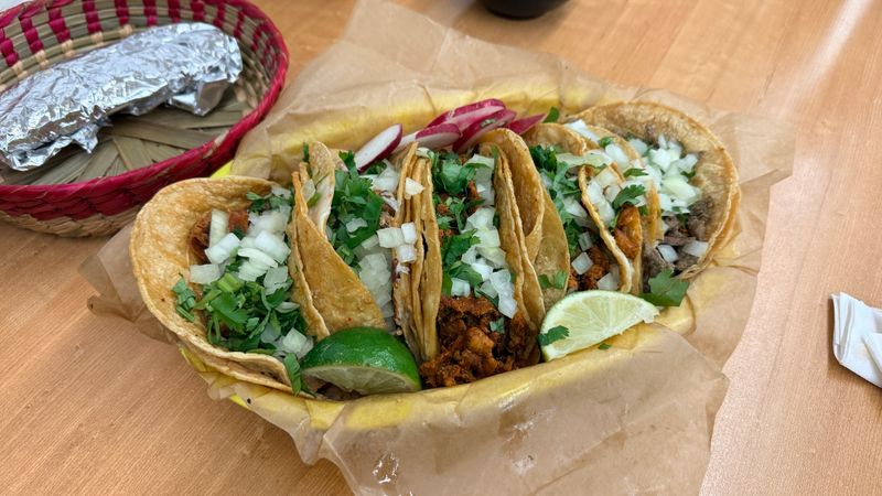 Taco Tienda Mexicana, Madison Heights