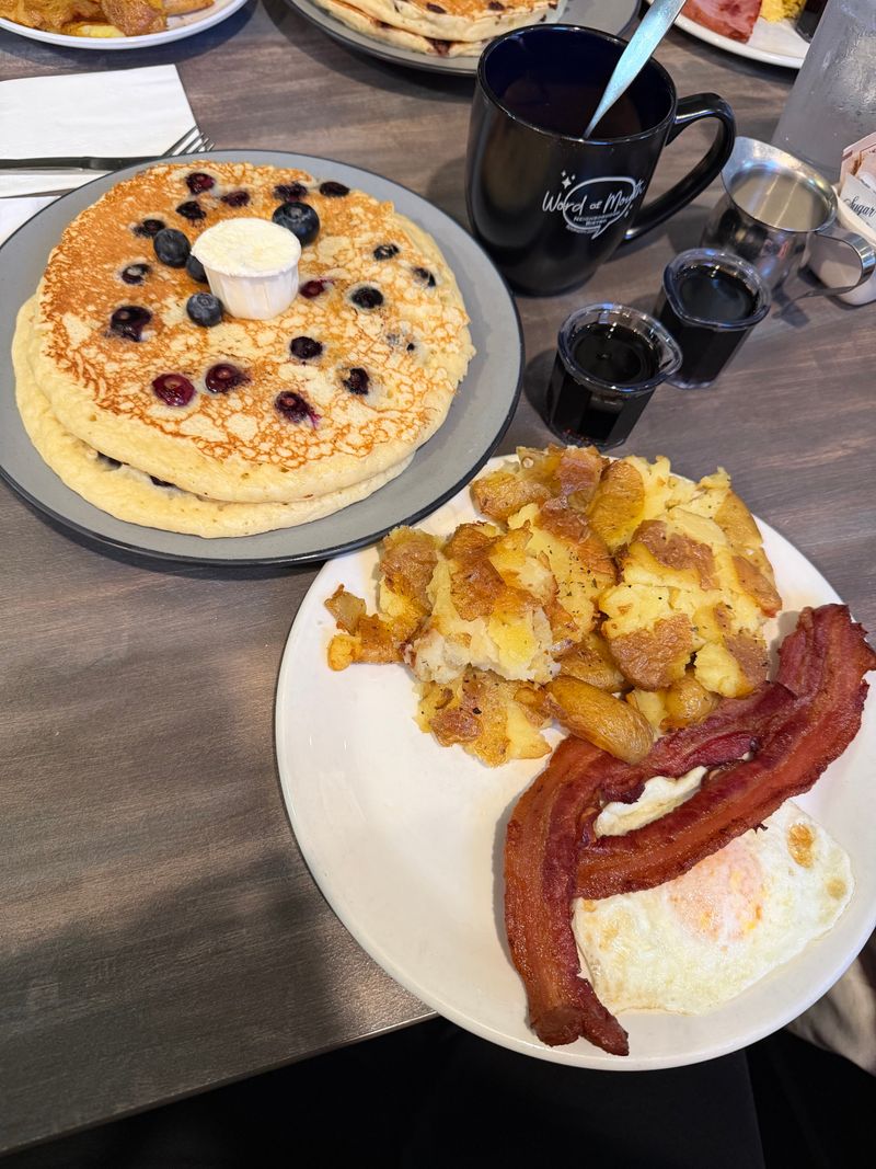 Word of Mouth Bistro – Salem