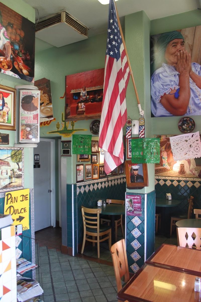 El Indio Tortilleria