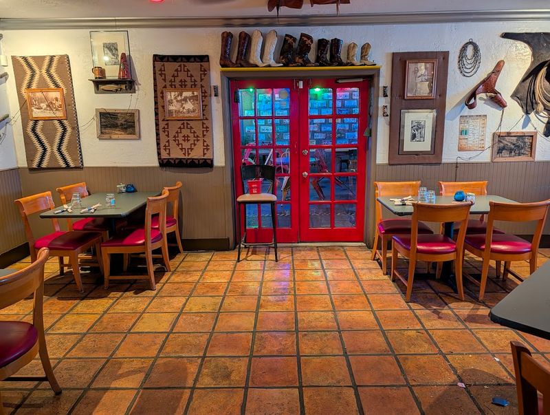 Los Dos Molinos Uptown, Phoenix