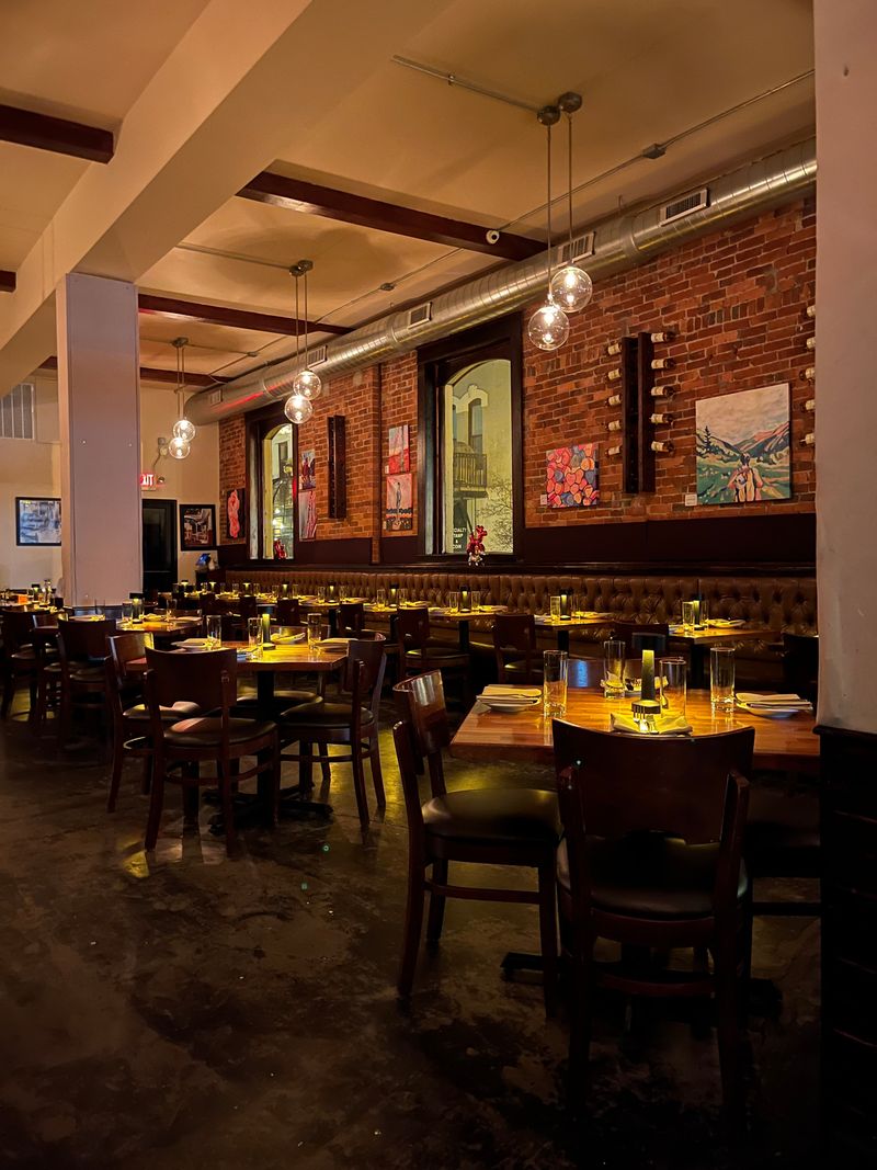 Nando Milano – Champaign