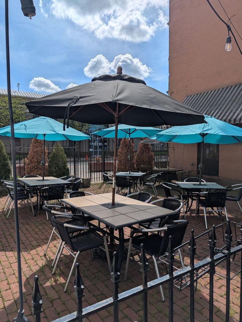 La Sirena Mexican Grill, Canton