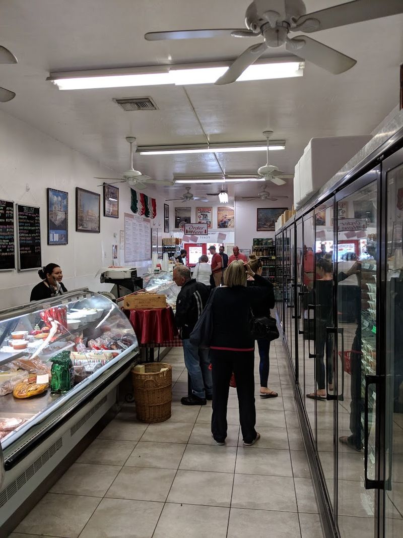 La Taverna: Dining In With Old-World Charm