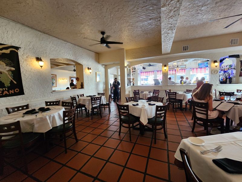 La Trattoria Old Town - Key West