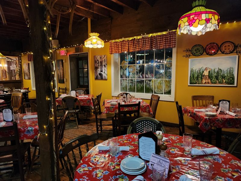 Italian Farmhouse – Plymouth