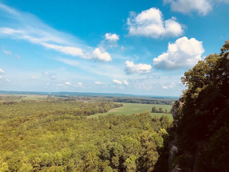 LaRue-Pine Hills Trails