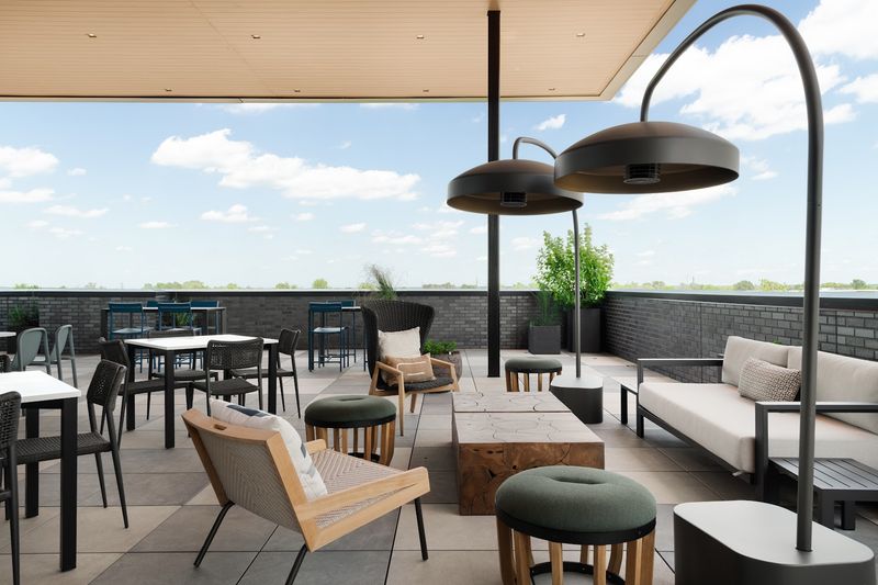 Falfurrias Rooftop Lounge, Bentonville