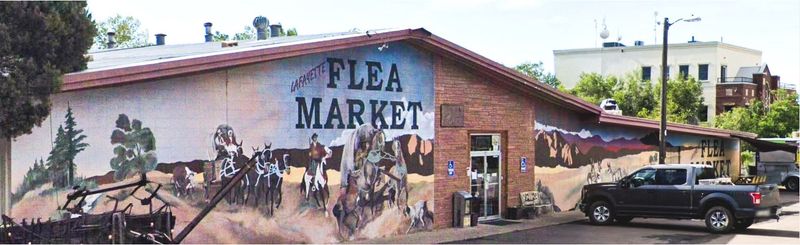 Lafayette Collectibles and Flea Market - Lafayette Lafayette Collectibles and Flea Market - Lafayette