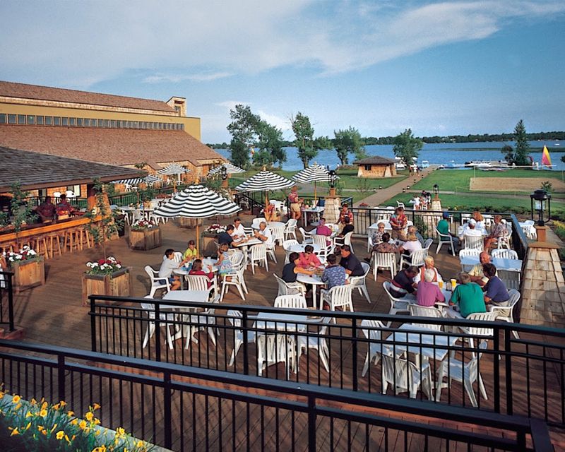 Lake Cafe At Arrowwood Resort
