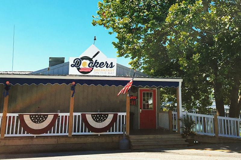 Docker's On The Bay — Grand Rivers