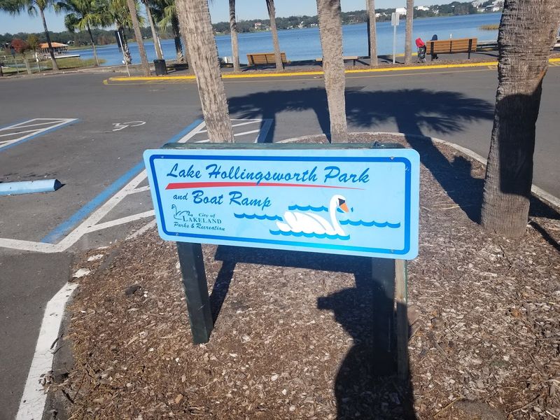 Lake Hollingsworth Park, Lakeland