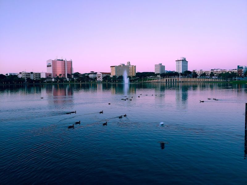 Lake Mirror, Lakeland
