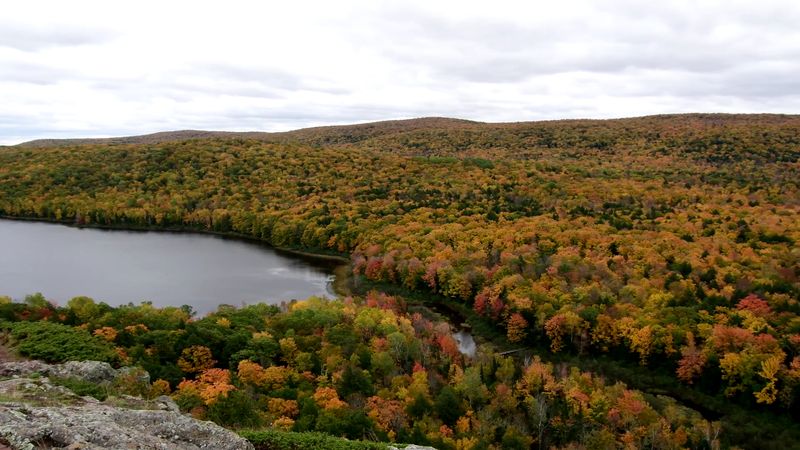 Lake Of The Clouds In The Porcupine Mountains Lake Of The Clouds In The Porcupine Mountains