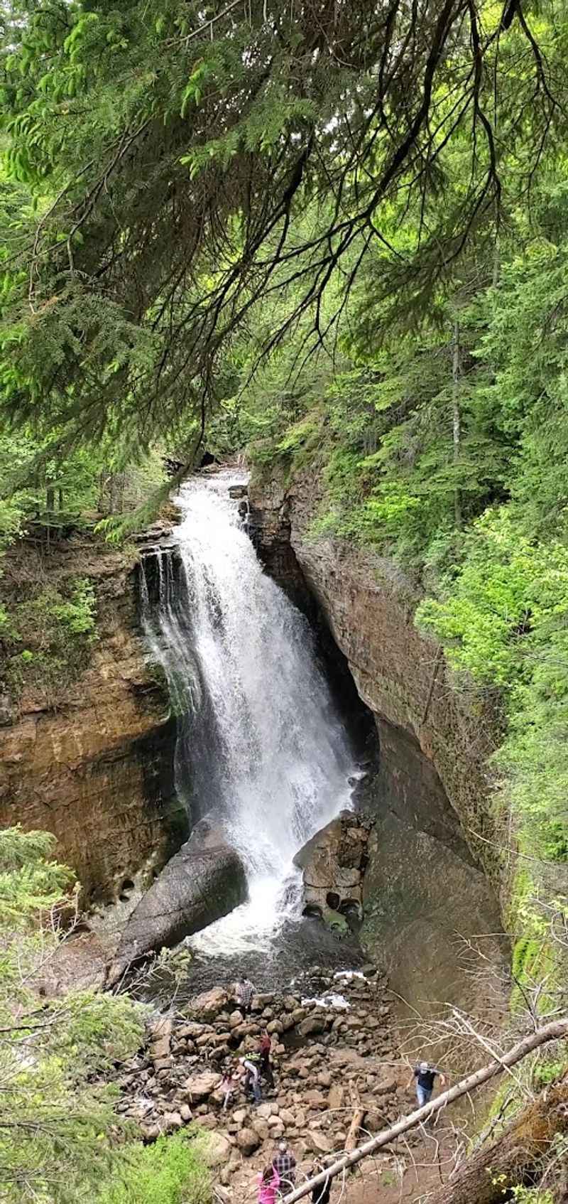 Munising Falls, Up Close And Calm