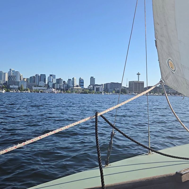 Lake Union Views That Steal The Show Lake Union Views That Steal The Show