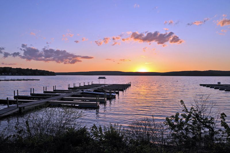 Lake Wallenpaupack, Pike And Wayne Counties