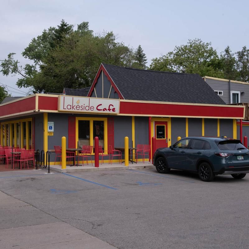 Lakeside Cafe, Muskegon