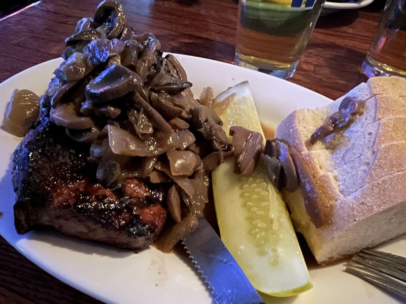 Sportsmans’ Tavern, Garfield