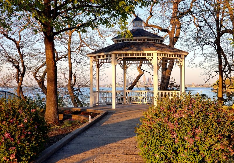 Lakewood Park, Lakewood