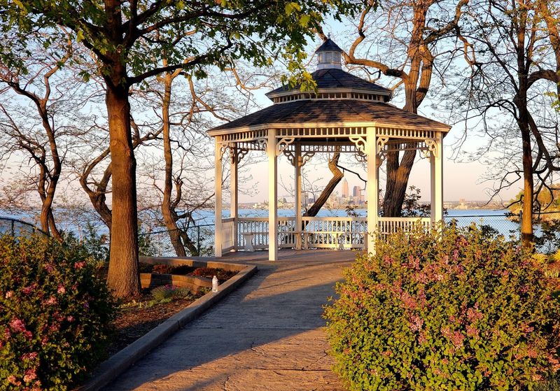 Lakewood Park, Lakewood