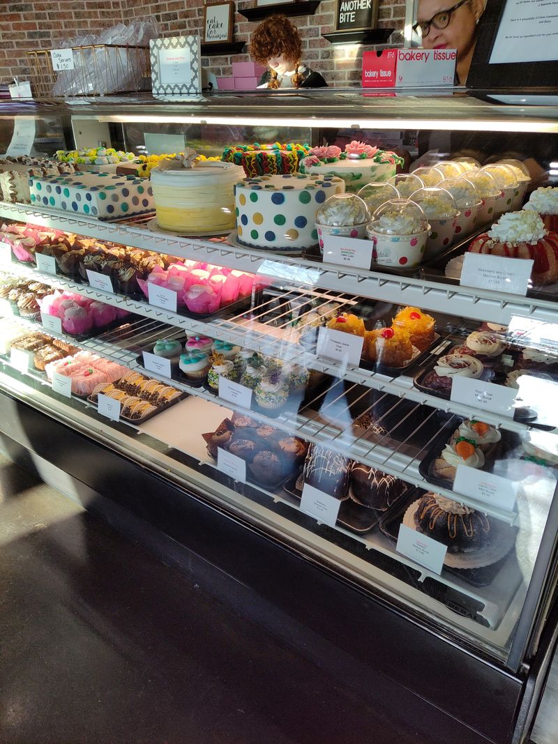 Julia’s Homestyle Bakery