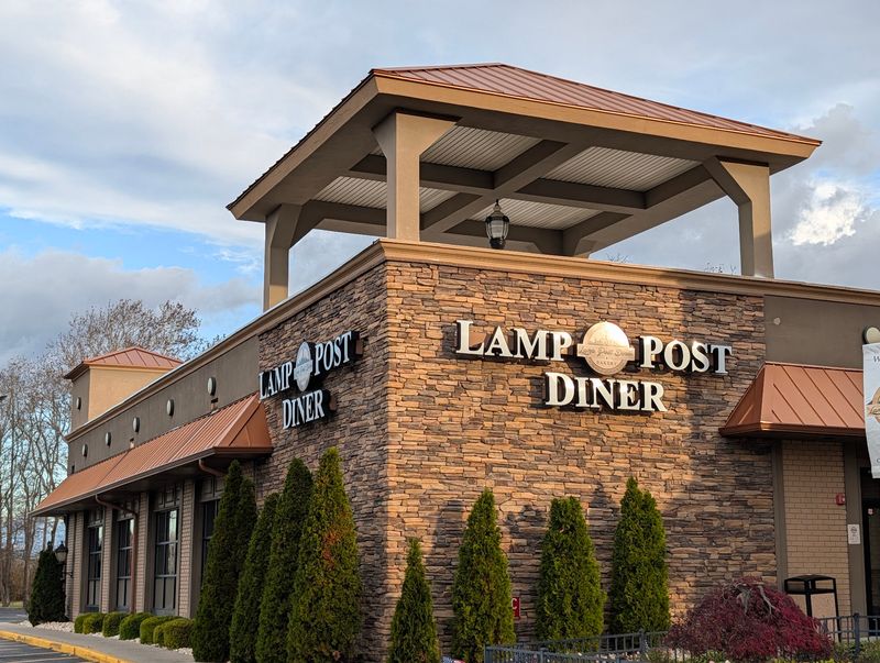 Lamp Post Diner