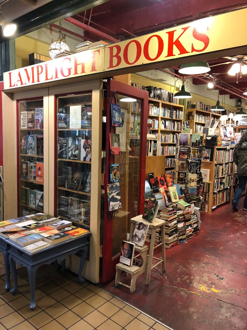 Lamplight Books