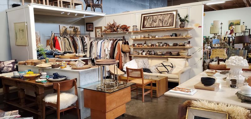 Lander Street Vintage