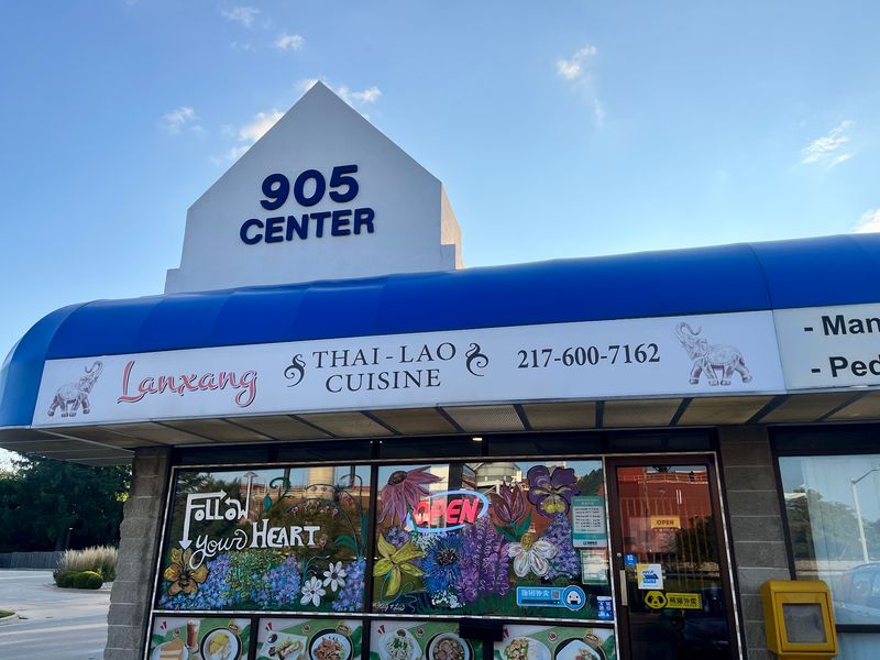Lanxang Thai Restaurant, Champaign, IL Lanxang Thai Restaurant, Champaign, IL