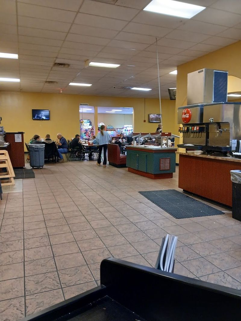 Larry's Pizza, Conway