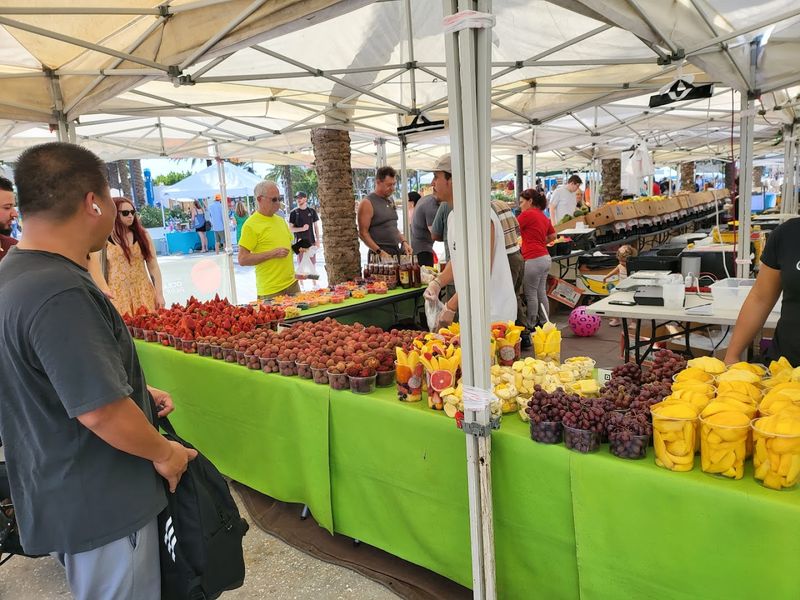 Las Olas Oceanside Park Farmers Market, Fort Lauderdale