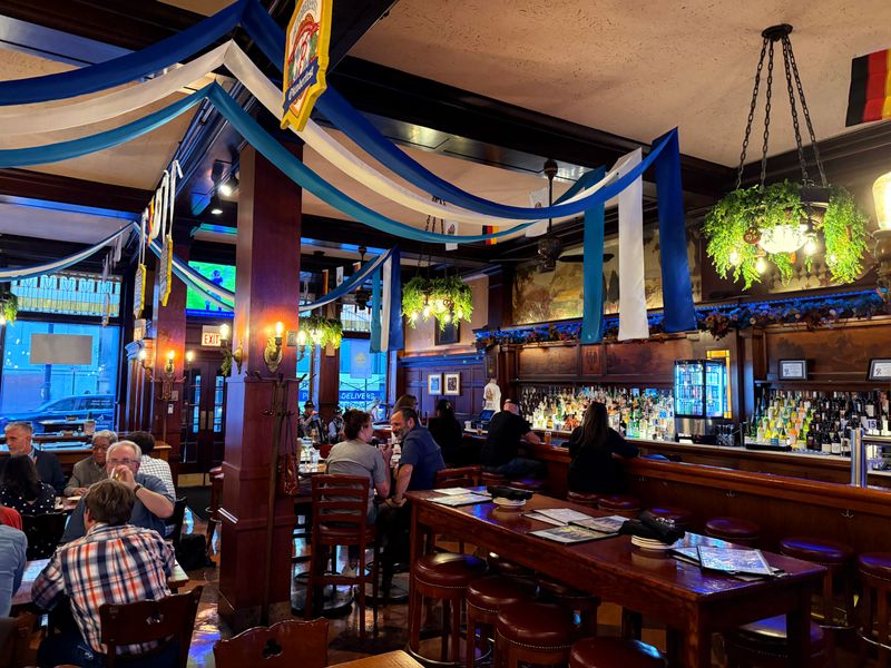 The Berghoff Restaurant – Chicago