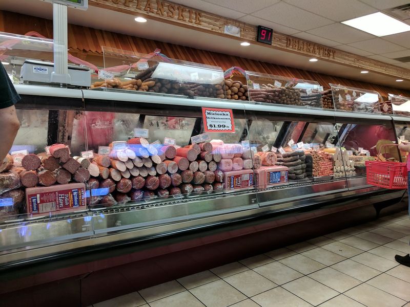 Lassak Delicatessen Lassak Delicatessen
