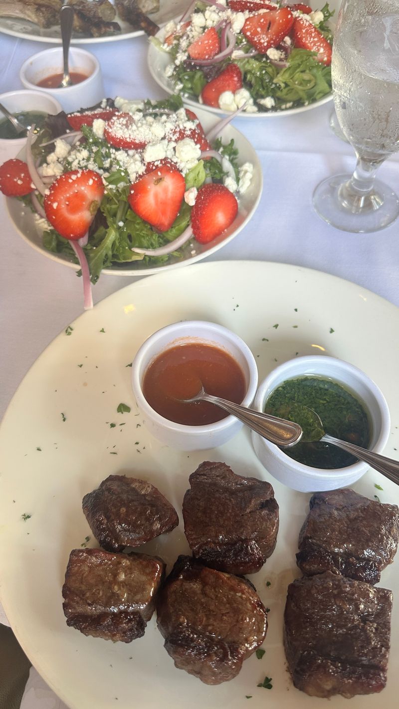 Galpão Gaucho Brazilian Steakhouse – Charleston