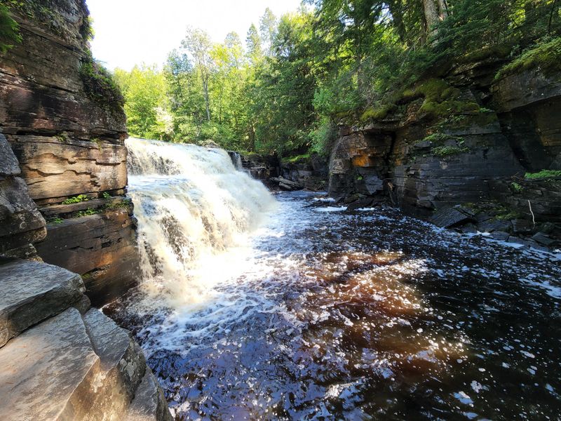 Canyon Falls (Sturgeon River Gorge)