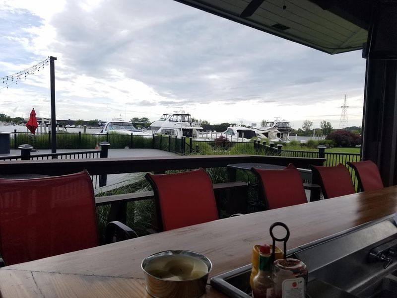 Burger Theory, Spring Lake