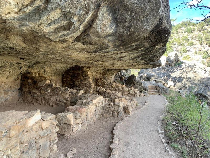 Island Trail, Walnut Canyon National Monument